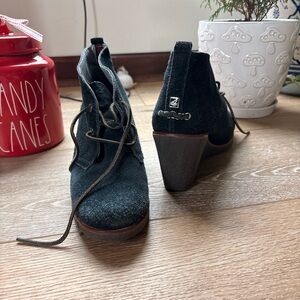 Sperry Black Ankle Heel Boots